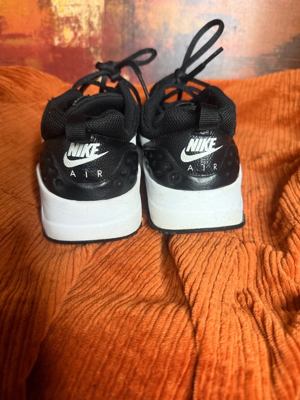 Nike Kids Black and White Sneakers - Picture 3 of 4
